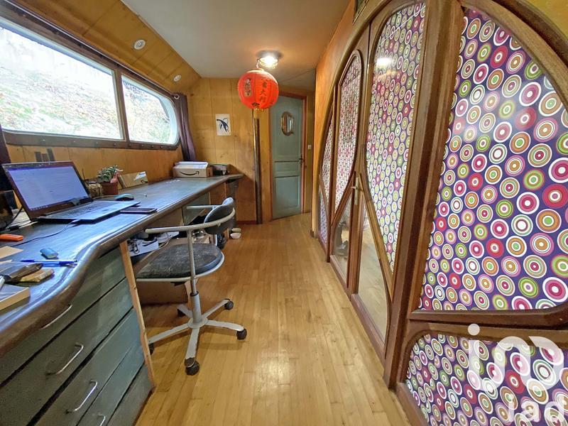 Maison - 250 m² - 10 pièces