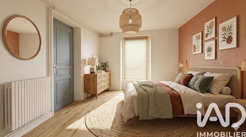 Maison - 99 m² - 5 pièces