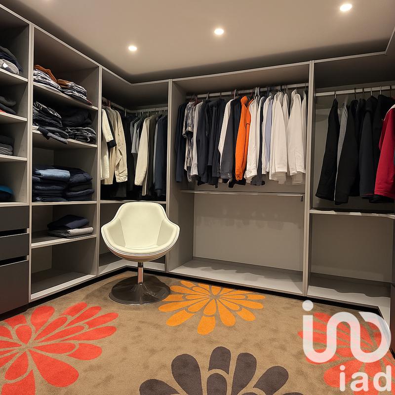 Maison - 212 m² - 5 pièces