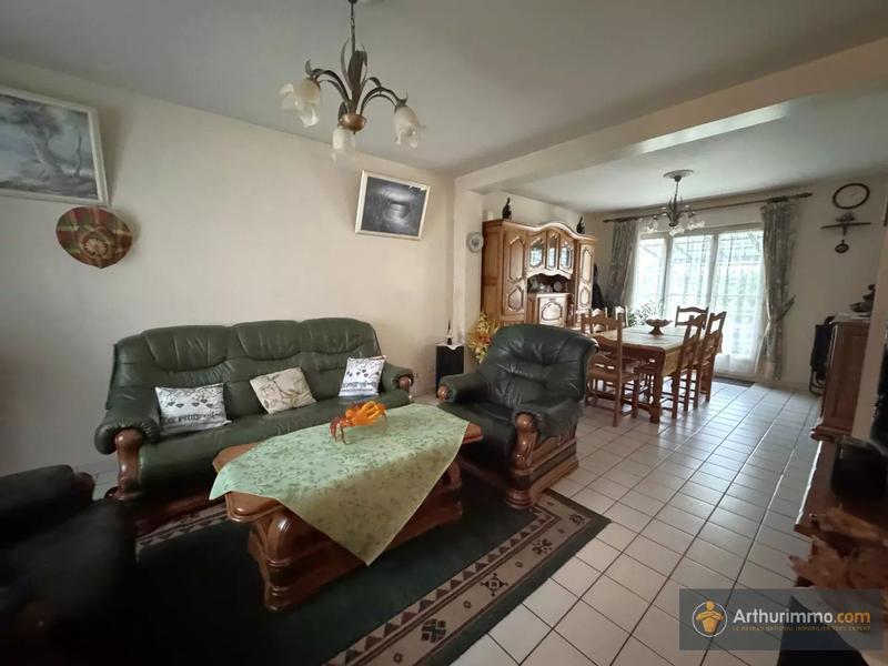 Maison - 95 m² - 6 pièces