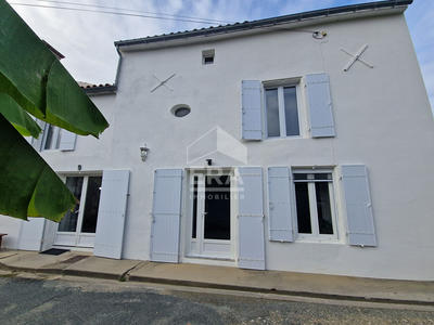 Maison - 157 m² - 5 pièces