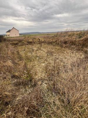 Terrain constructible - 840 m²