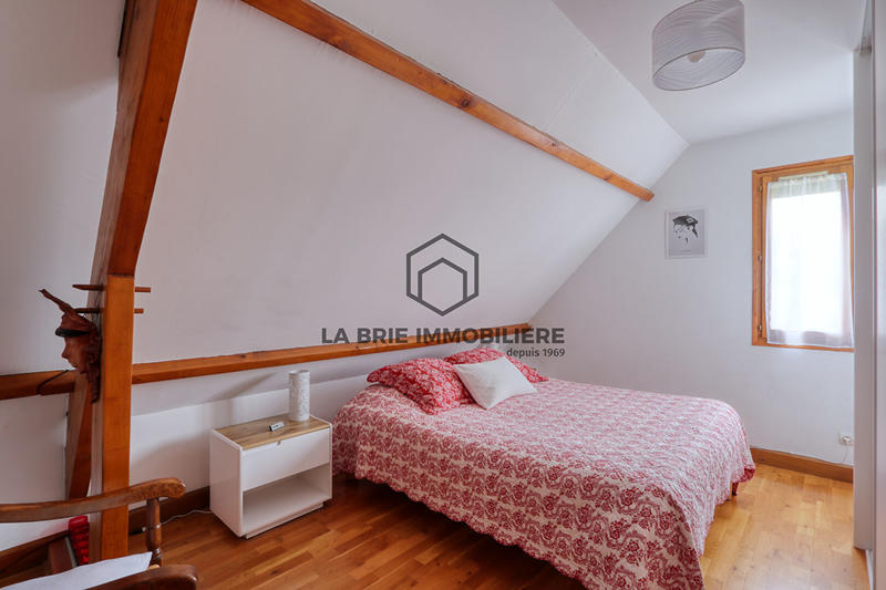 Maison - 103 m² - 5 pièces