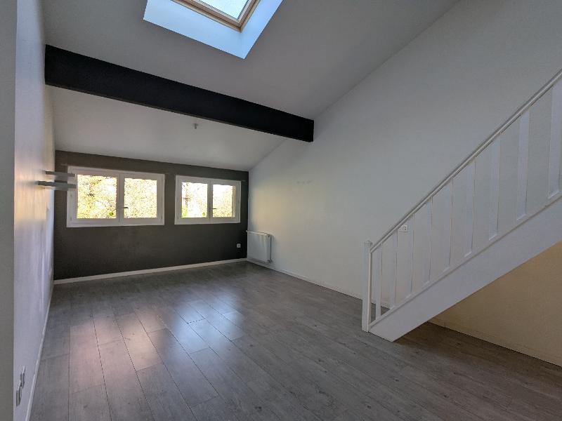 Appartement - 72 m² - 4 pièces