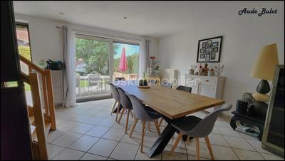 Maison - 122 m² - 122 pièces