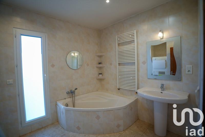 Maison de maîtres - 159 m² - 7 pièces