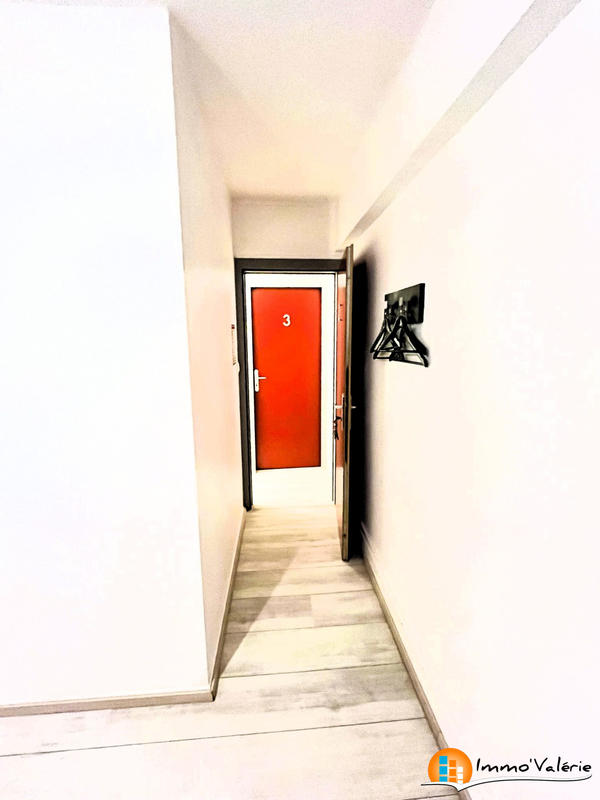 Local commercial - 255 m²