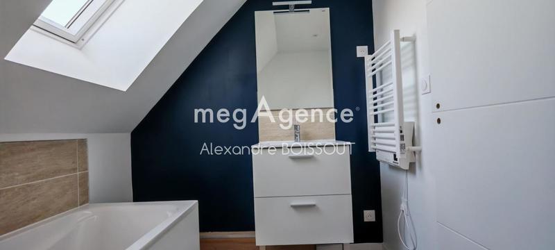 Maison - 105 m² - 4 pièces