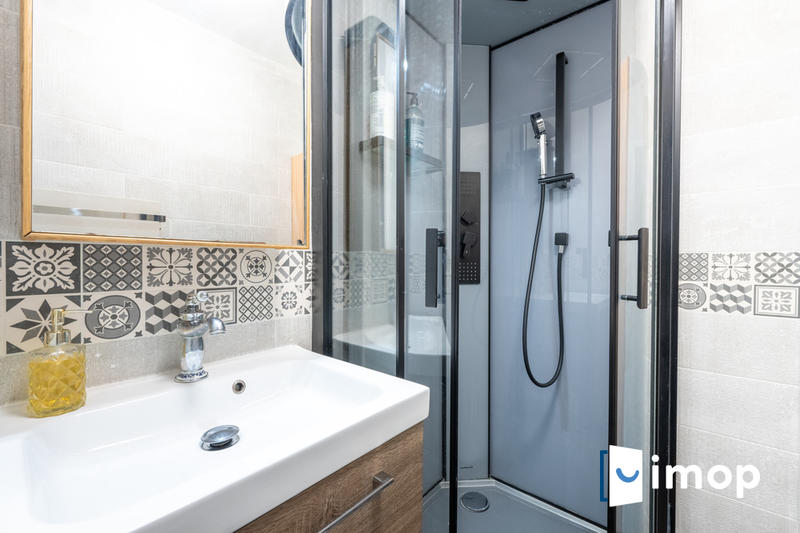 Appartement - 85 m² - 4 pièces