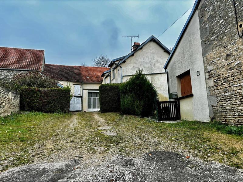 Maison de village - 135 m² - 3 pièces