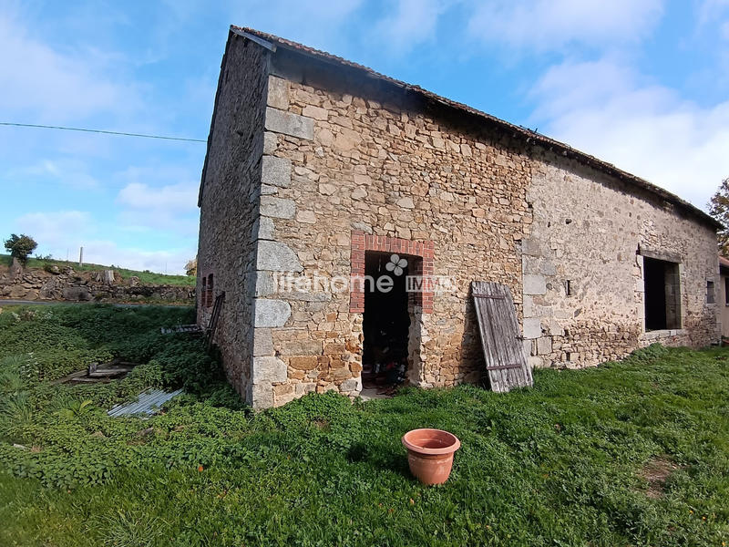 Maison ancienne - 140 m² - 2 pièces