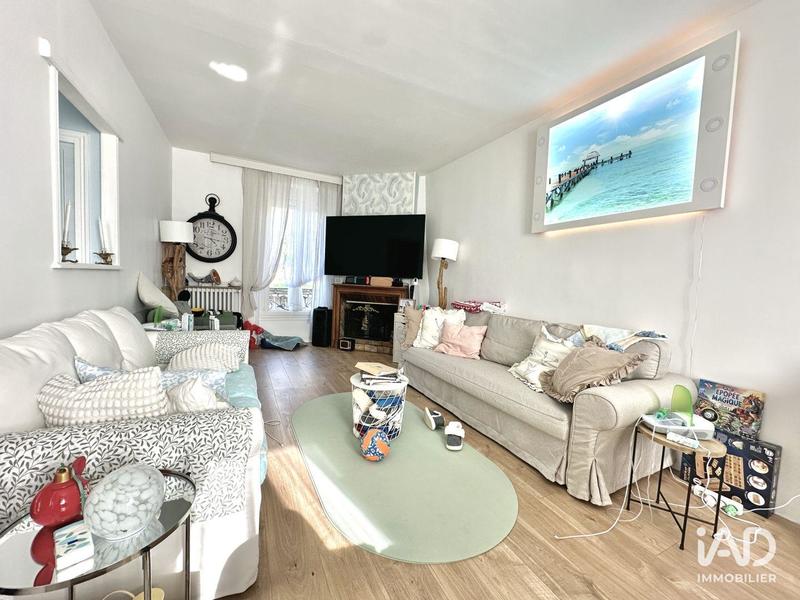 Maison - 122 m² - 4 pièces