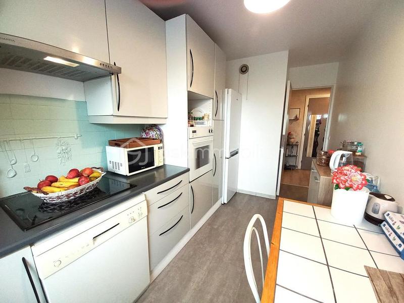 Appartement - 82 m² - 4 pièces