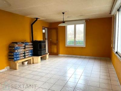 Maison - 99 m² - 5 pièces