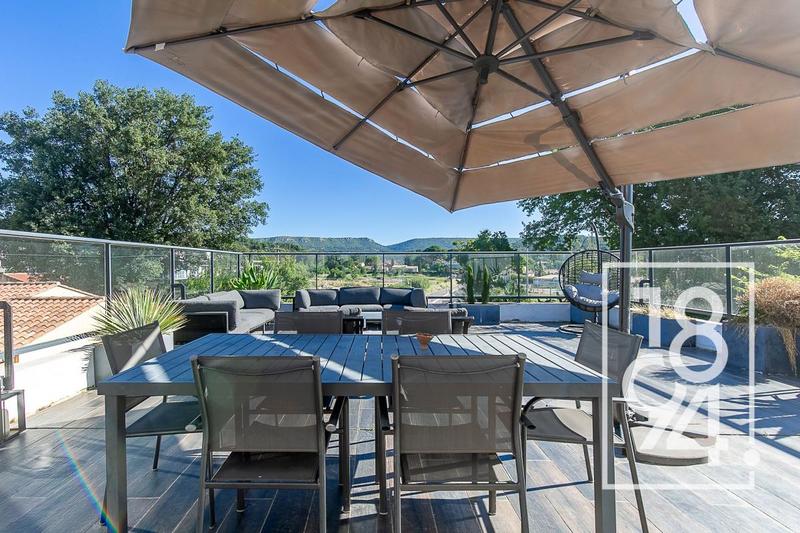 Maison - 165 m² - 4 pièces