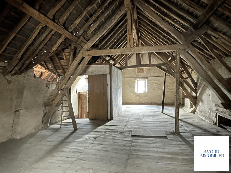 Maison ancienne - 217 m² - 9 pièces