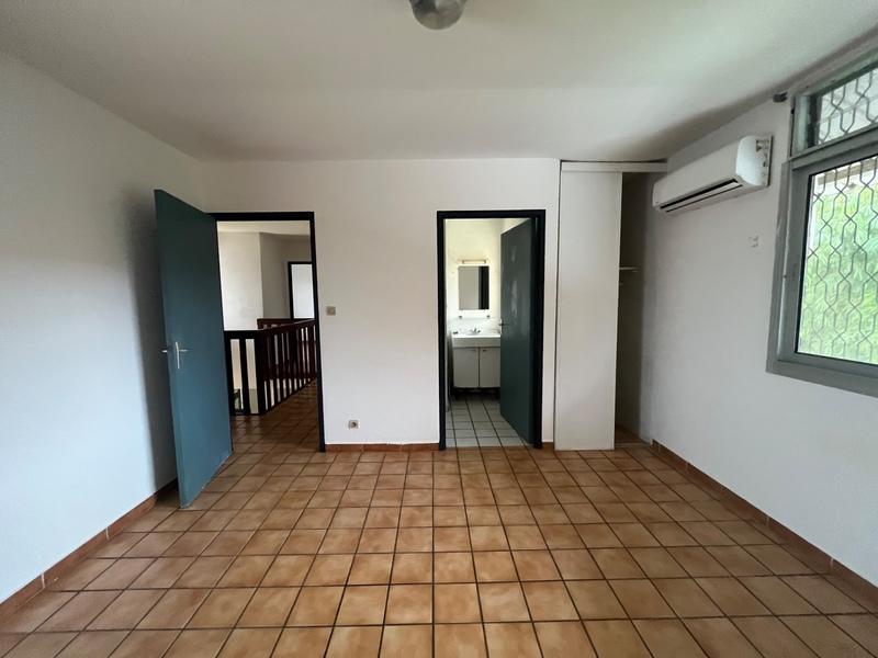 Maison - 107 m² - 4 pièces