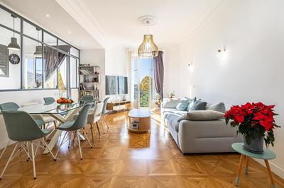 Appartement - 97 m² - 4 pièces