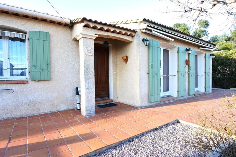 Maison - 98 m² - 3 pièces