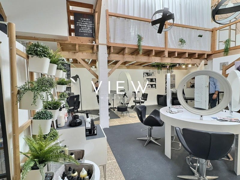 Fonds de commerce - 250 m²