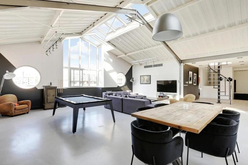 Loft - 183 m² - 5 pièces