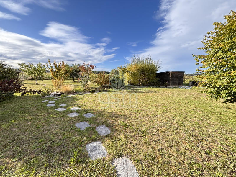 Maison contemporaine - 196 m² - 7 pièces