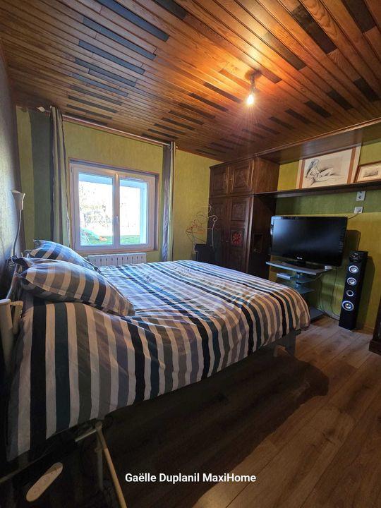 Maison - 133 m² - 8 pièces