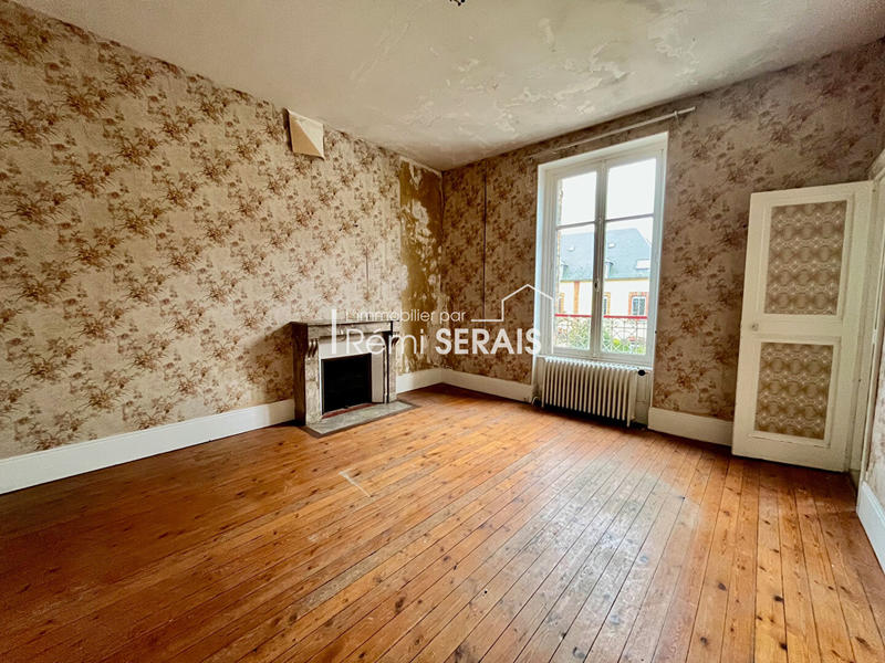 Immeuble - 270 m² - 8 pièces