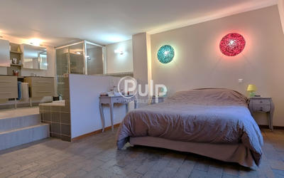 Pavillon - 147 m² - 7 pièces