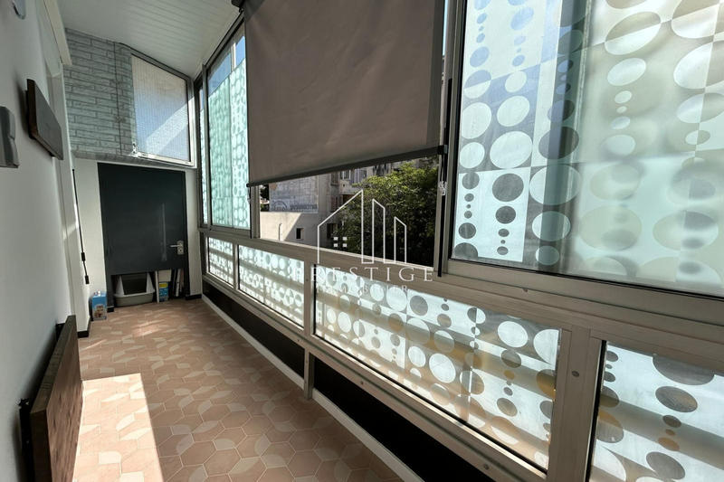 Appartement - 77 m² - 3 pièces