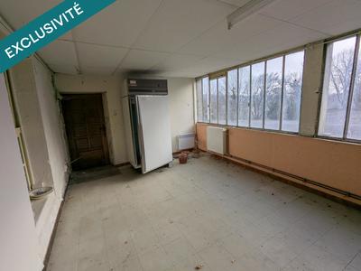 Maison - 233 m² - 8 pièces