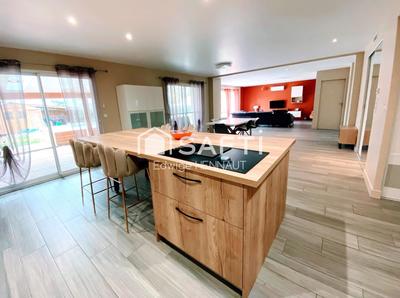 Maison - 158 m² - 6 pièces