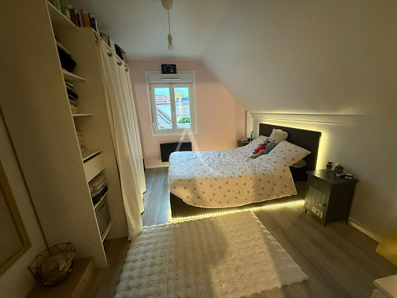 Maison - 170 m² - 6 pièces