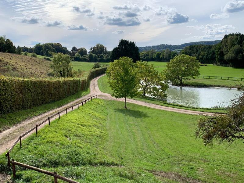 Maison - 420 m² - 11 pièces