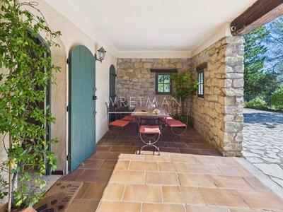 Villa - 177 m² - 7 pièces