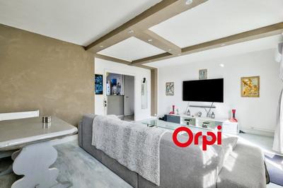 Appartement - 67 m² - 4 pièces