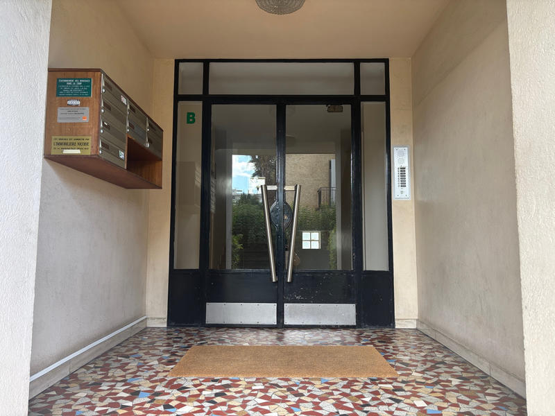 Appartement - 56 m² - 3 pièces