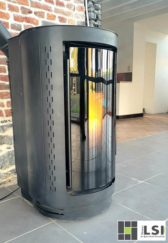 Maison - 245 m² - 8 pièces