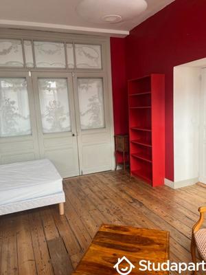 Chambre - 10 m² - 1 pièce