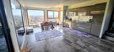 Maison - 190 m² - 6 pièces