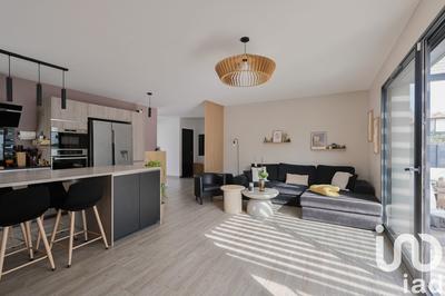 Maison - 86 m² - 4 pièces