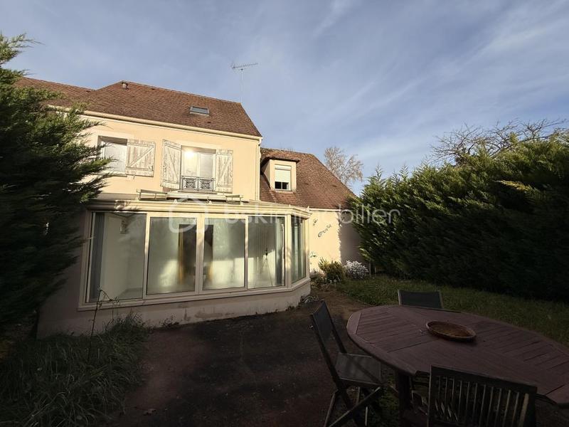 Pavillon - 100 m² - 5 pièces