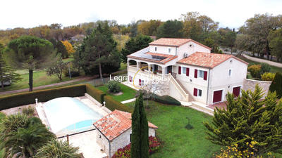 Villa - 175 m² - 6 pièces