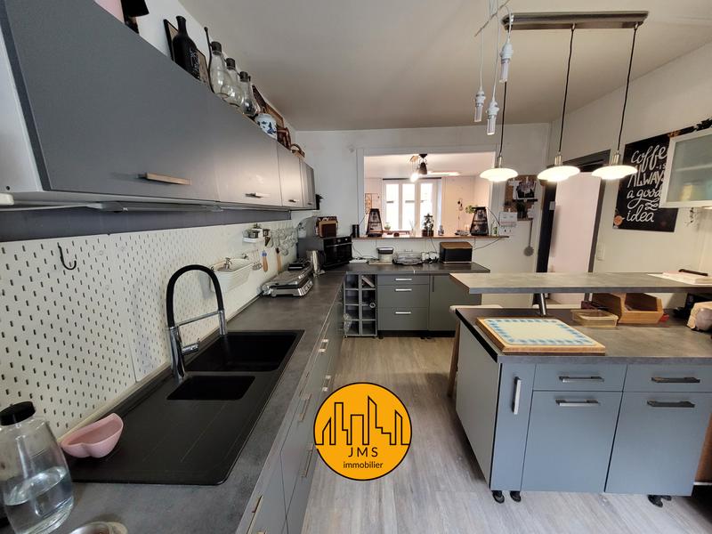 Maison de village - 138 m² - 6 pièces