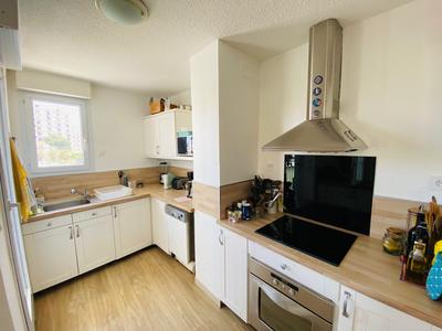 Appartement - 104 m² - 4 pièces