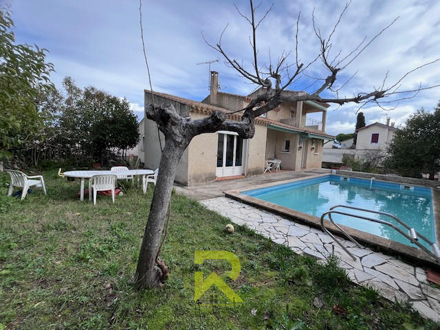 Villa - 152 m² - 6 pièces