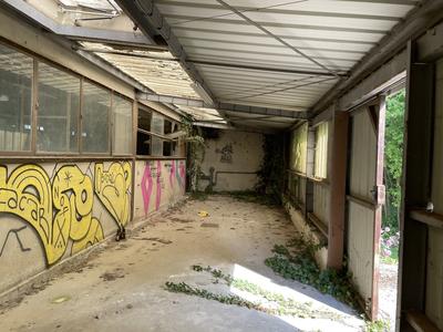 Maison - 1 500 m² - 7 pièces