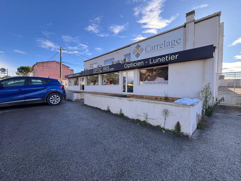 Local commercial - 714 m²