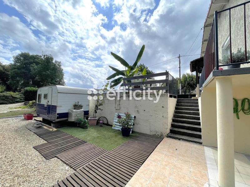 Maison - 145 m² - 7 pièces