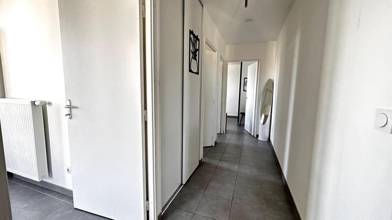 Appartement - 70 m² - 3 pièces